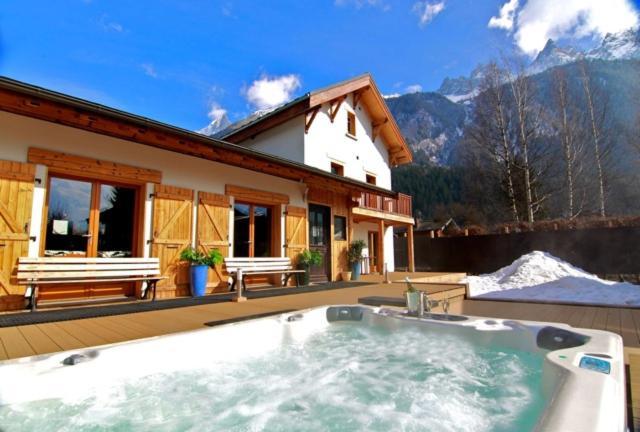 Mont Blanc Spa Chalet Bnb Шамоні Екстер'єр фото