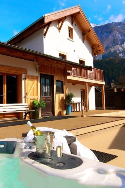 Mont Blanc Spa Chalet Bnb Шамоні Екстер'єр фото